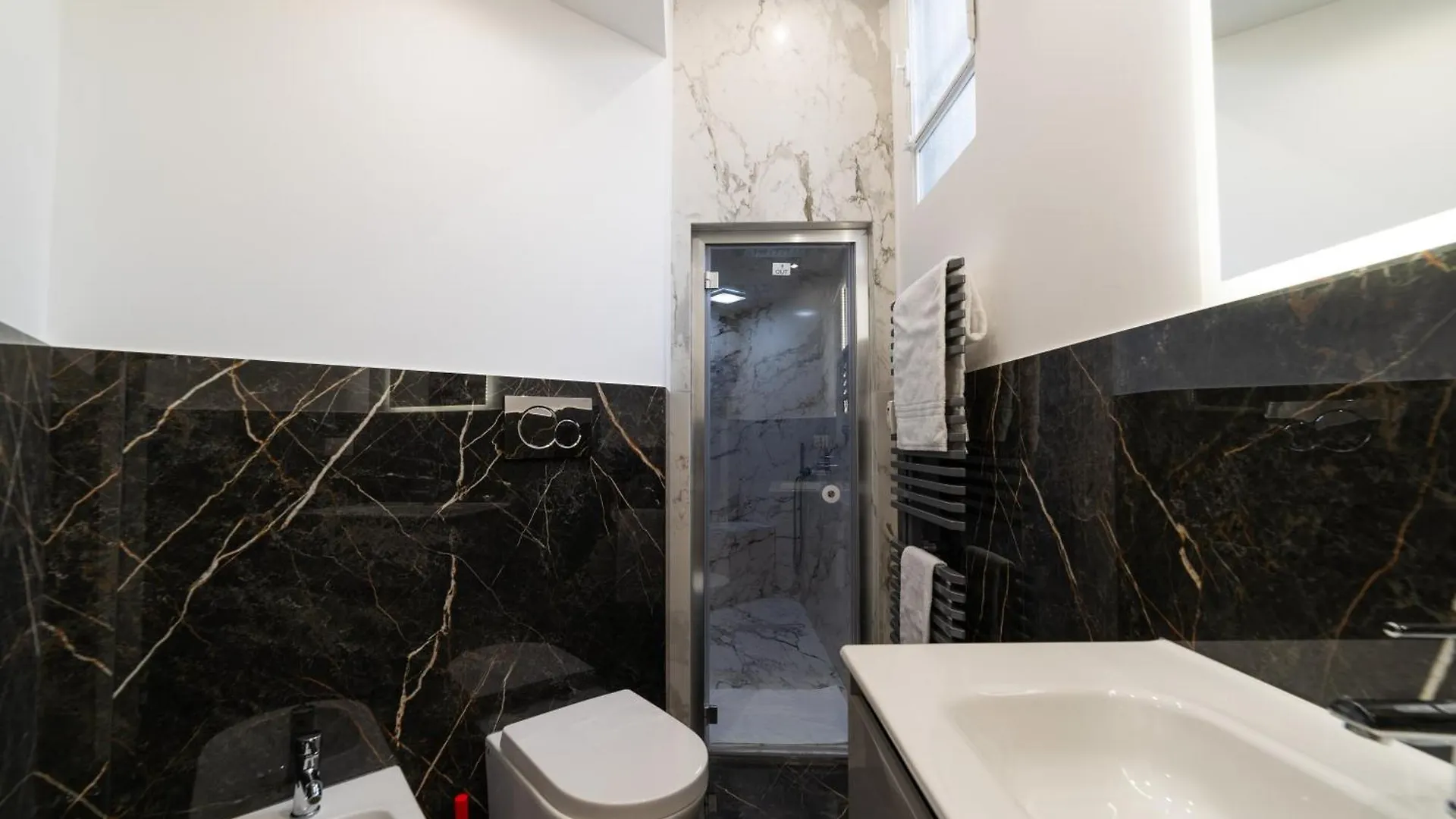 Intrho - Duomo Modern Apt With Hammam Milánó